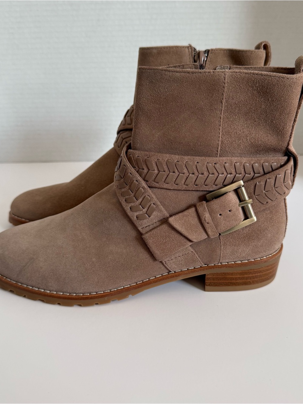 Jack Rogers Eliza Taupe Suede Braided Strap Ankle Tan Boots Size 6